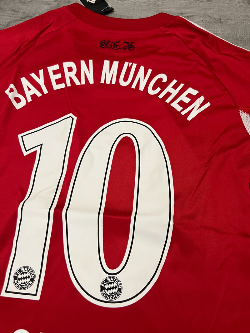 Camisa Retrô Bayern de Munique 2010/11 Home