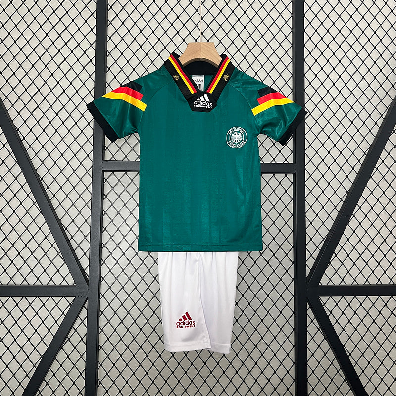 Conjunto Retrô Infantil Seleção Alemanha ll 1992 - Modelo Torcedor