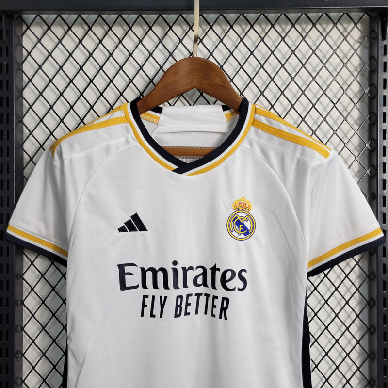 Conjunto Infantil Real Madrid l 2023/24 Branco - Modelo Torcedor